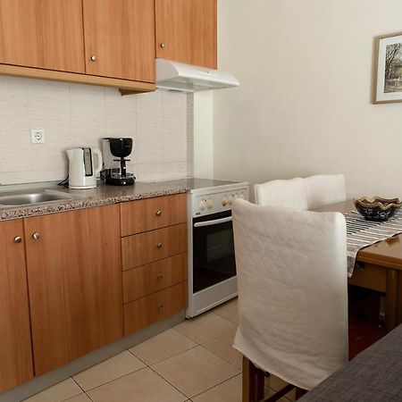 Zefiron Flat Apartment เทสซาโลนิกิ ภายนอก รูปภาพ