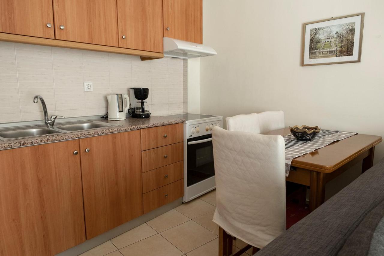 Zefiron Flat Apartment เทสซาโลนิกิ ภายนอก รูปภาพ