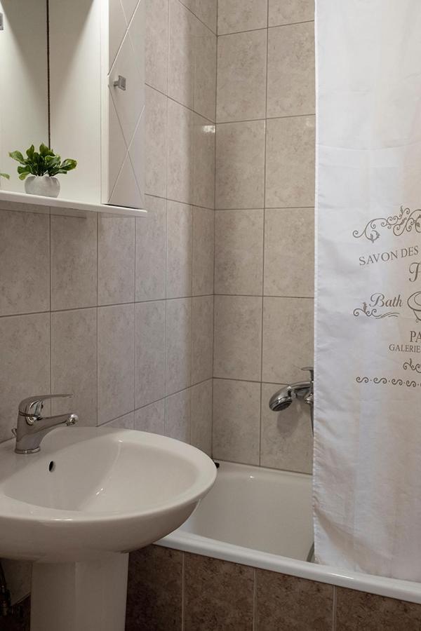 Zefiron Flat Apartment เทสซาโลนิกิ ภายนอก รูปภาพ